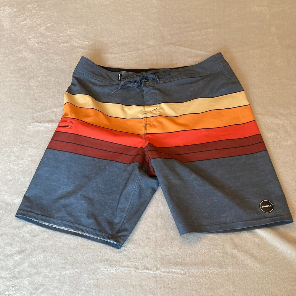 O'Neill Men's Hyperfreak Heist Line boardshorts Slate Swim Trunks Size 32 EUC